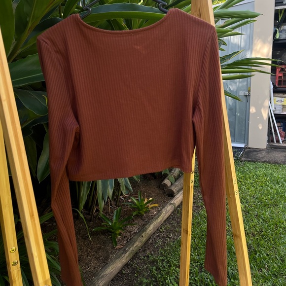 Aralyn Long Sleeve Top Brown - Princess Polly - Picture 5 of 5